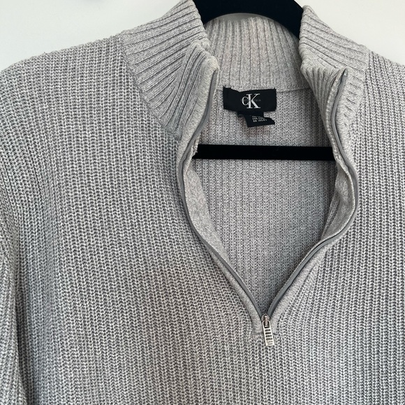 Calvin Klein quarter zip sweater - Picture 3 of 5